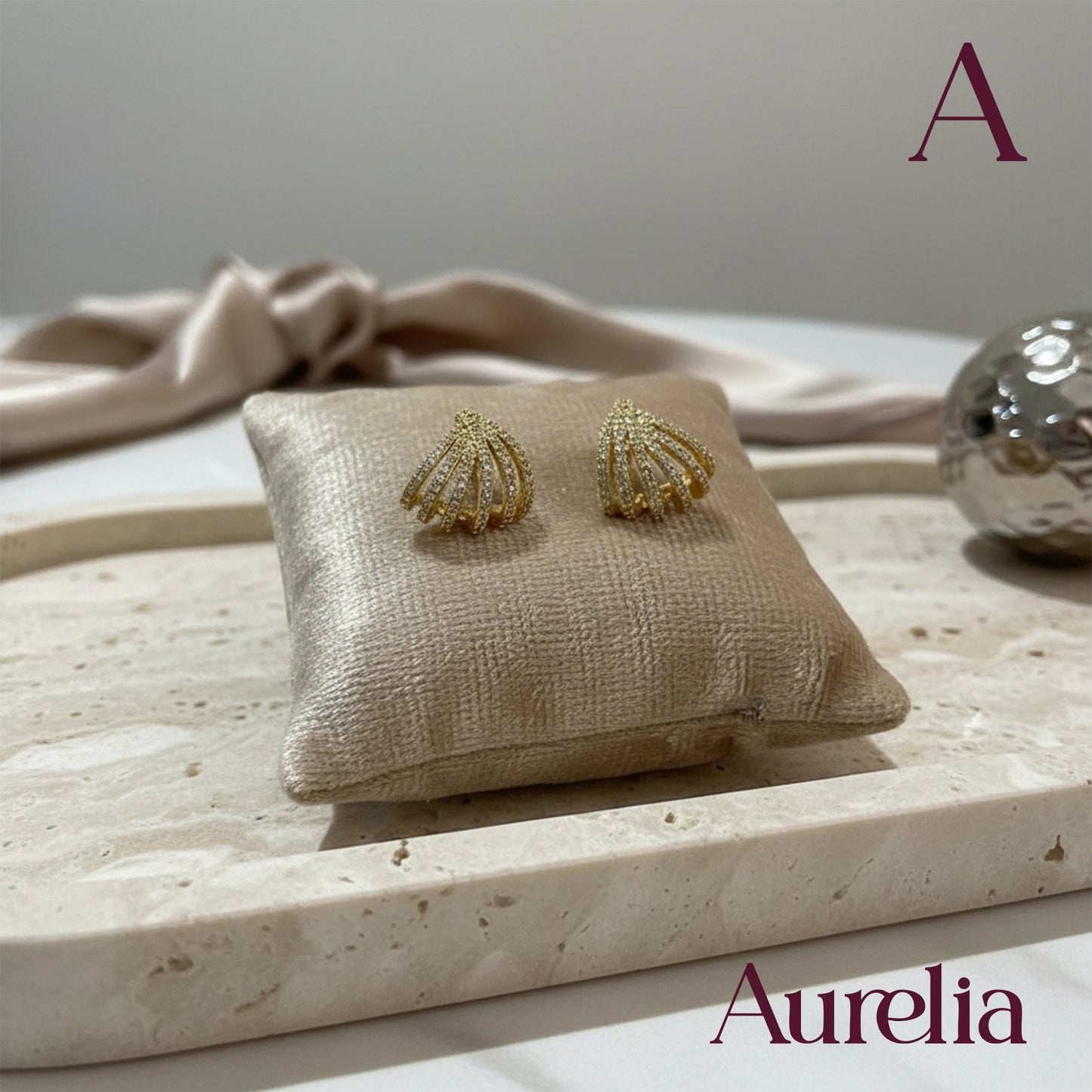 ARETES ABANICO ABIERTO BRILLANTES