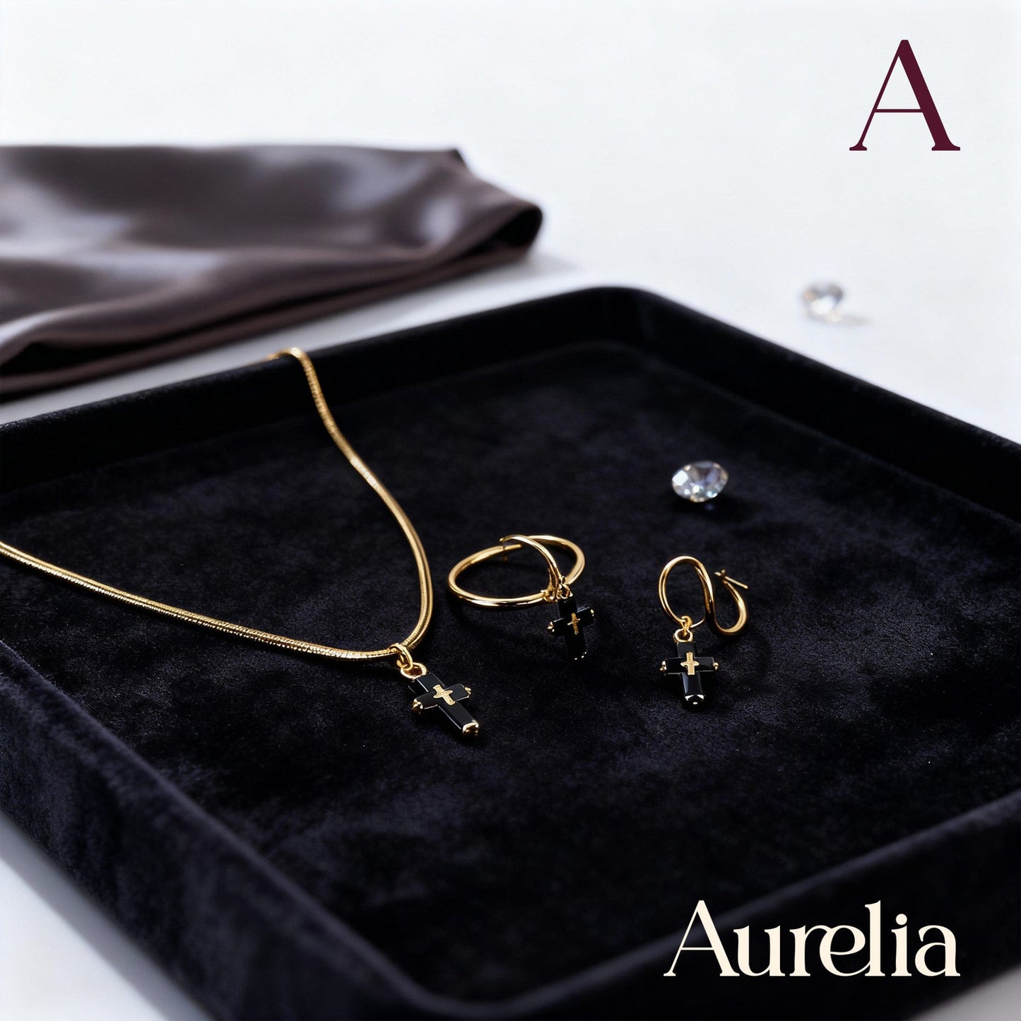 COLLAR SET ARETES LARGOS CRUZ NEGRA