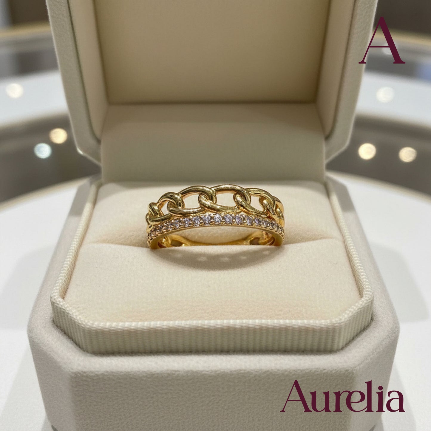 ANILLO GRUESO TIRA BRILLANTES Y ENTRELAZOS