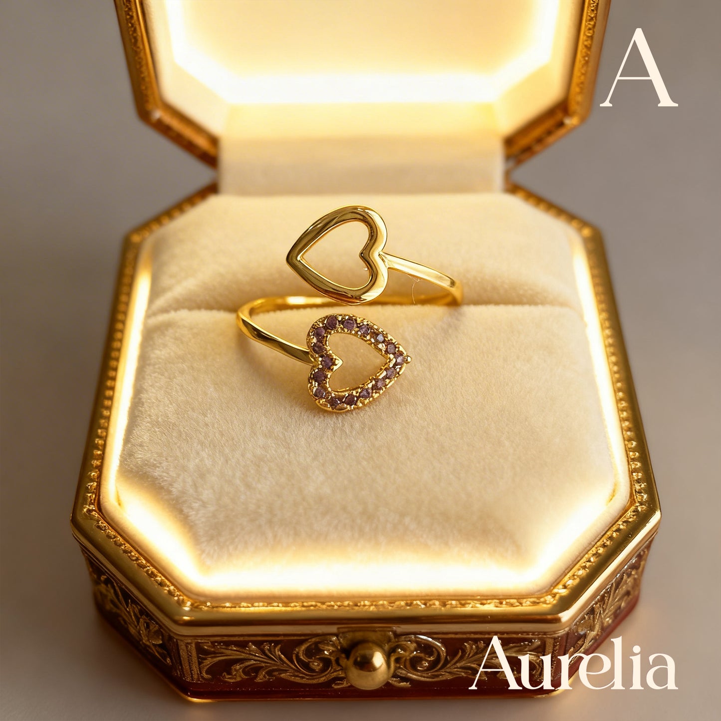 ANILLO DELGADO DOBLE CORAZON BRILLANTES MORADOS