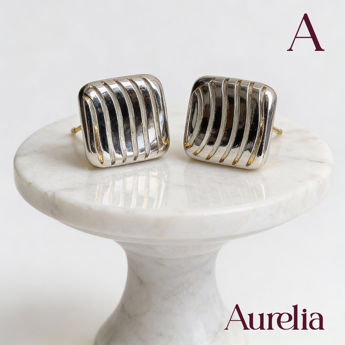 ARETES CUADRADO CON LINEAS