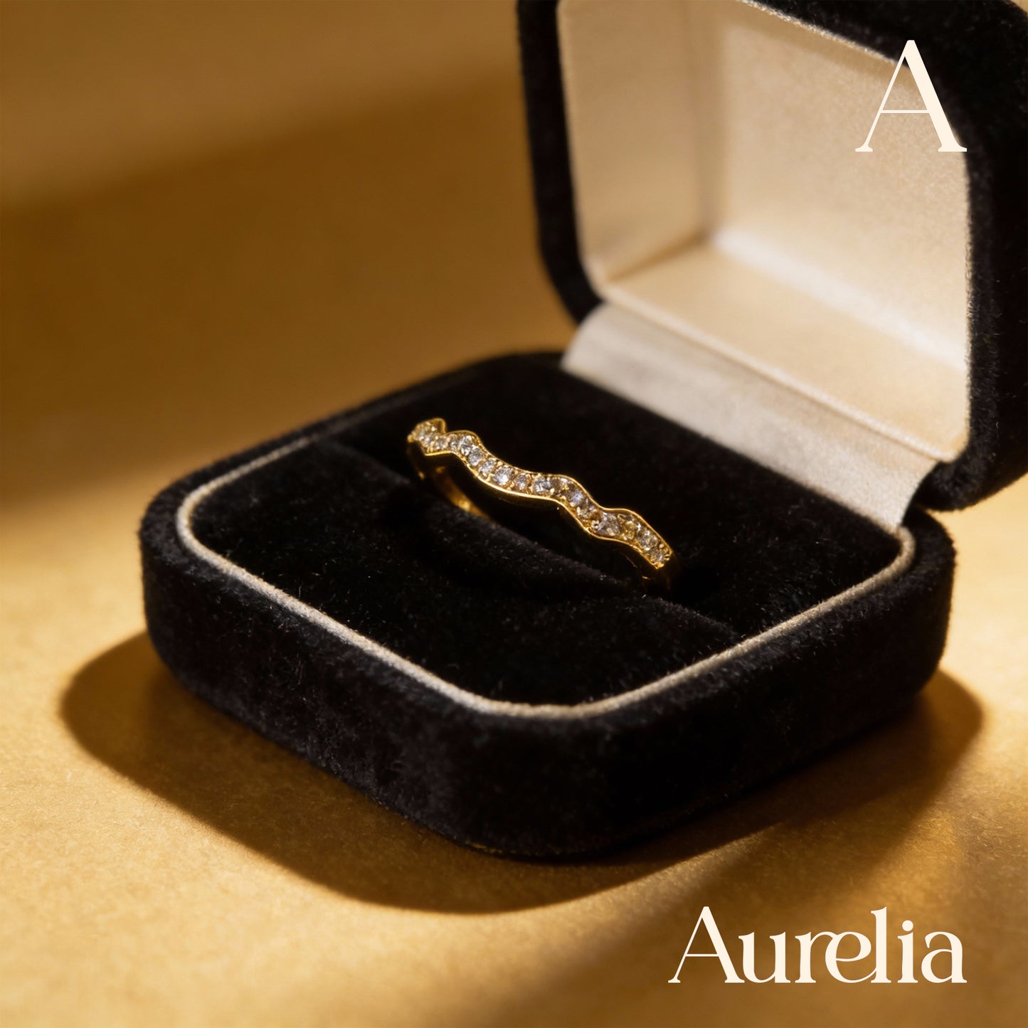 ANILLO DELGADO CURVAS MINIS BRLLANTES BLANCOS