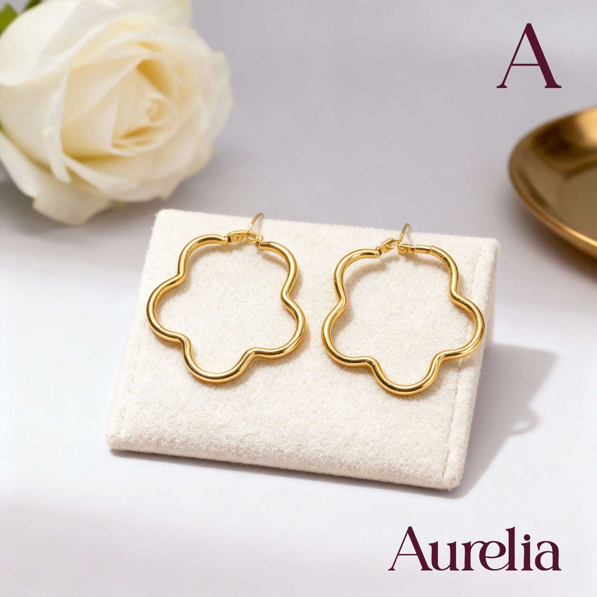 ARETES CANDONGAS FLOR LISAS