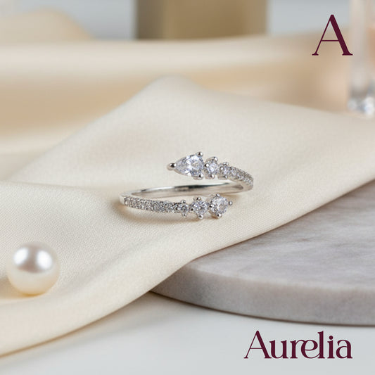 ANILLO DELGADO 6 DIAMANTES BLANCOS