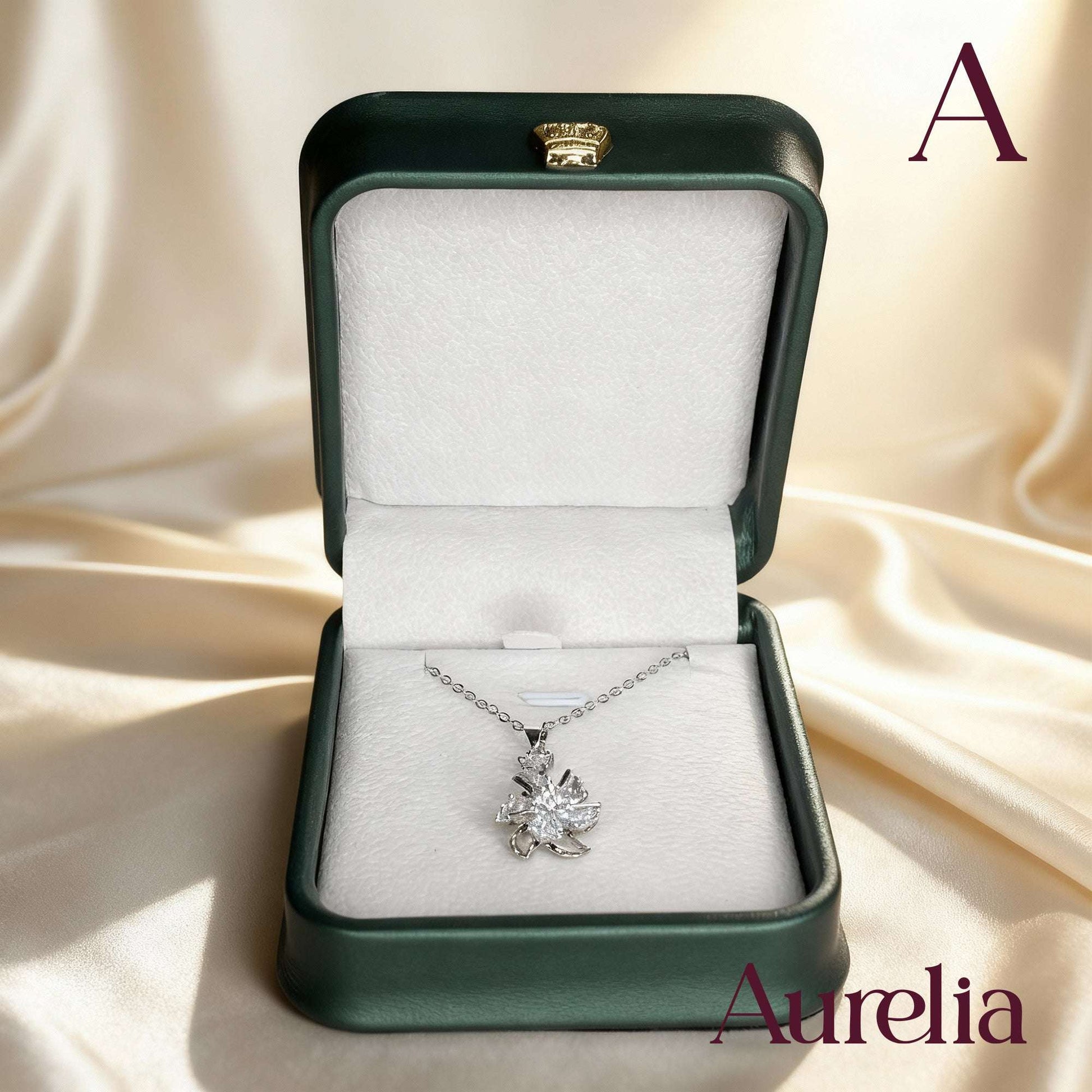 ESTUCHE ACOLCHADO CADENA